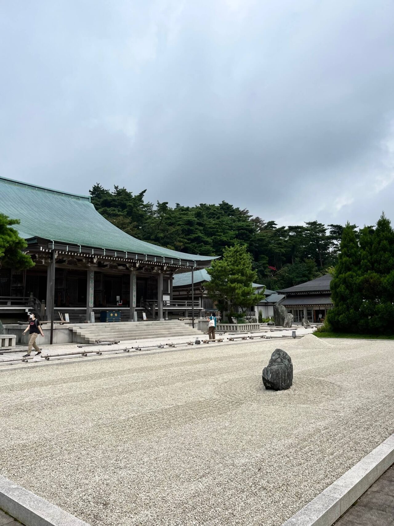 摩耶山天上寺