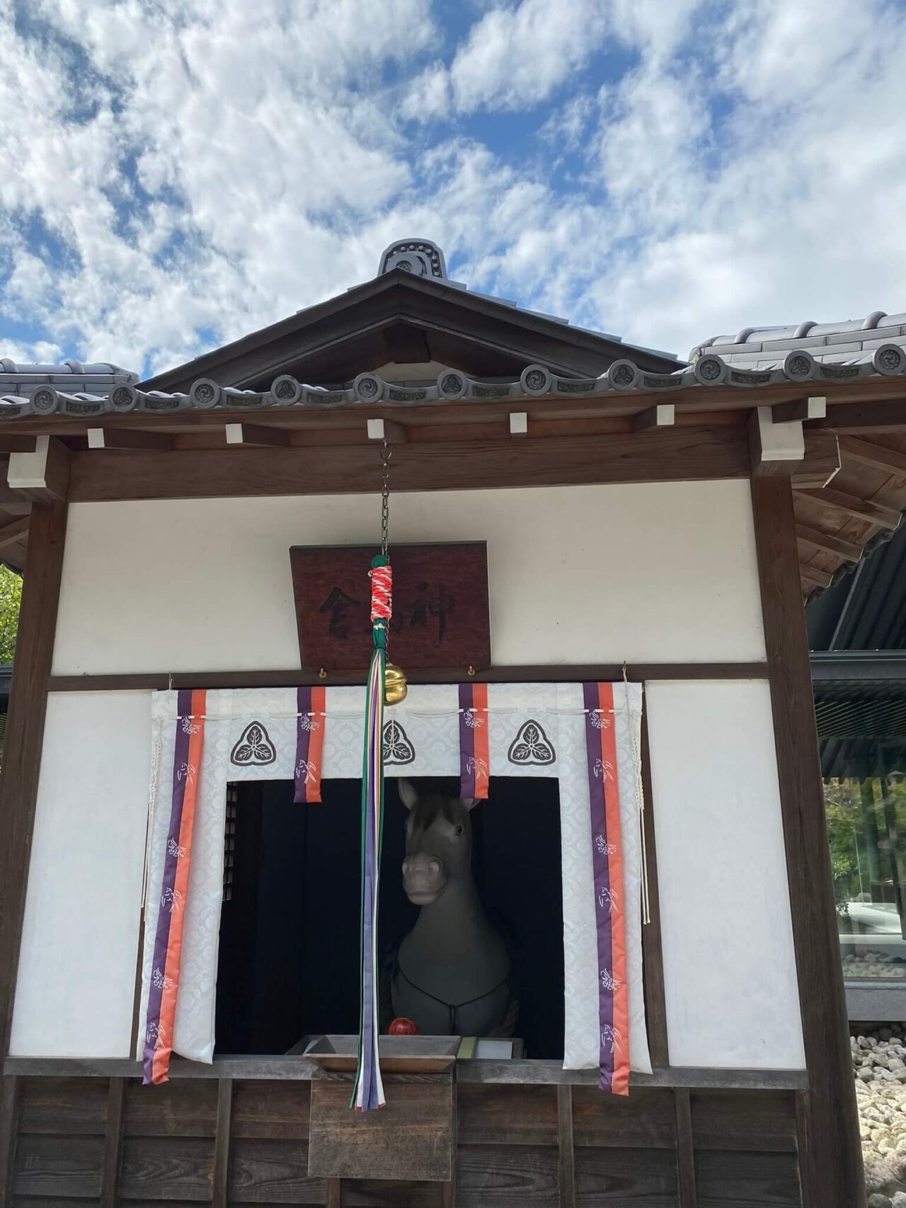 西宮神社神馬舎