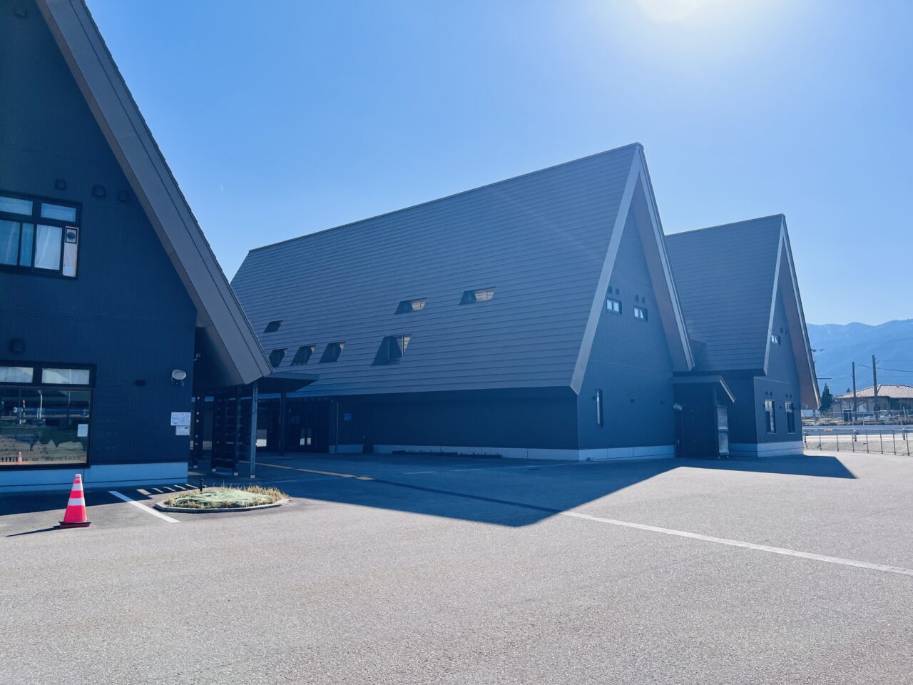 RVパーク 南砺市クリエイタープラザ